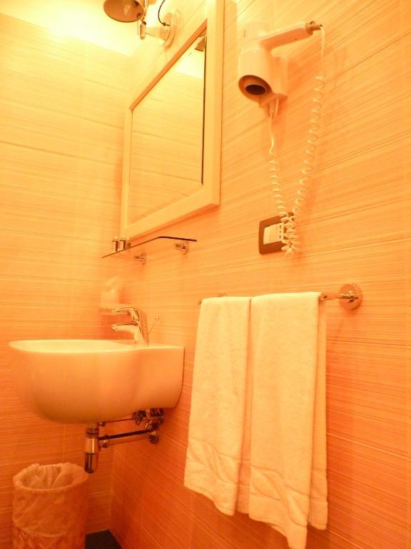 La Gerbera Hotel Levanto Szoba fotó